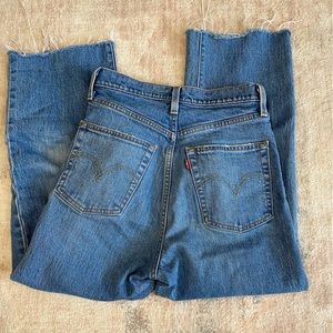 Cropped Wide Leg Levi’s